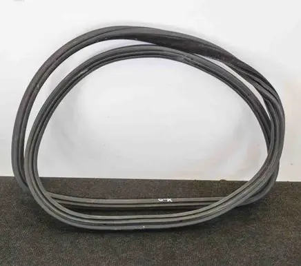 BMW 4 F36 Gran coupe Rubber seal rear door 7401893