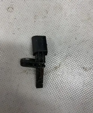 Audi Q7 4L ABS brake wheel speed sensor 003856