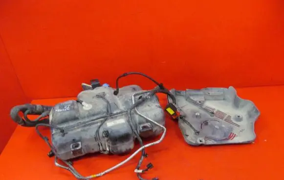 Renault Master III AdBlue liquid reservoir 172A22038R 208993933R