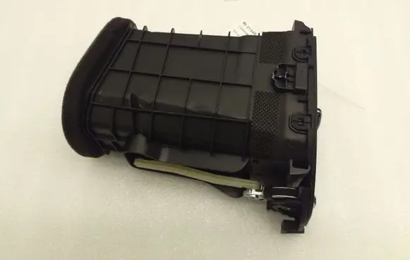 KIA Sportage Dash center air vent grill 97410F1AA0