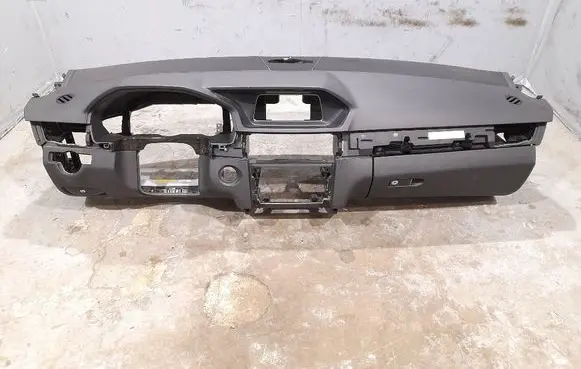 Mercedes-Benz E W212 Dashboard 2126804687 2126807202