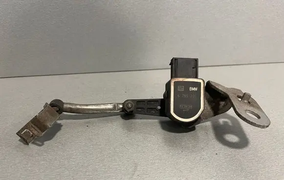 BMW 3 E92 E93 Headlight/headlamp level sensor 6785205