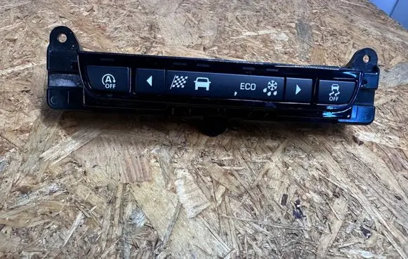 Jaguar F-Pace A set of switches JX7314B790AA F7314B790AA 03499510200