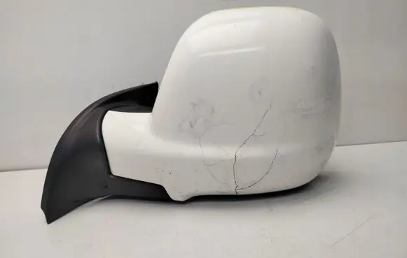 Peugeot Partner Front door electric wing mirror 