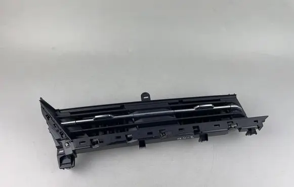 Audi Q4 e-tron Dash center air vent grill 89C820951A 89C820951