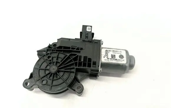Volkswagen PASSAT B8 USA Rear door window regulator motor 561959811C