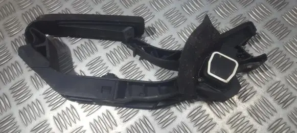 Mercedes-Benz E W211 Accelerator throttle pedal A21130006 030604