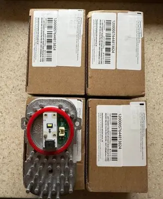 BMW X6 E71 LED ballast control module 63117263051