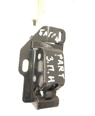 Loading door lock