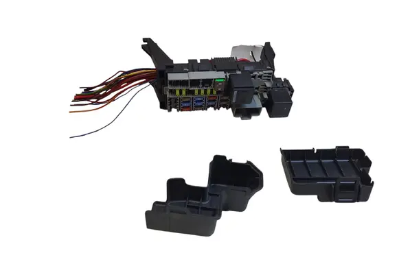 Volvo V60 Fuse module DPN13800159