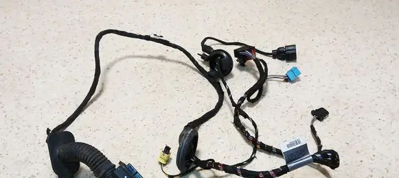 Audi A3 S3 8V Front door wiring loom 8V4971029 26072013 TAB010766SH