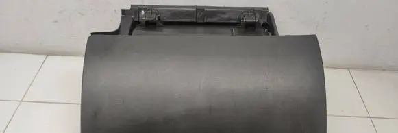 Chevrolet Captiva Glove box 96630050