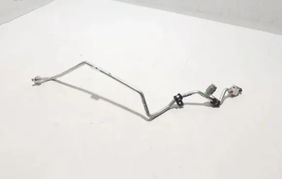 Dacia Sandero III Air conditioning (A/C) pipe/hose 924401311R