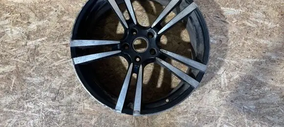 Porsche Cayenne (92A) R22 alloy rim B003611
