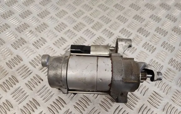 Audi A4 S4 B9 Starter motor 057911024