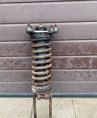 Jeep Cherokee III KJ Front shock absorber with coil spring 52088650AE 032402