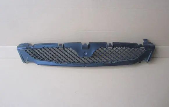 Mazda 121 SM Front bumper lower grill