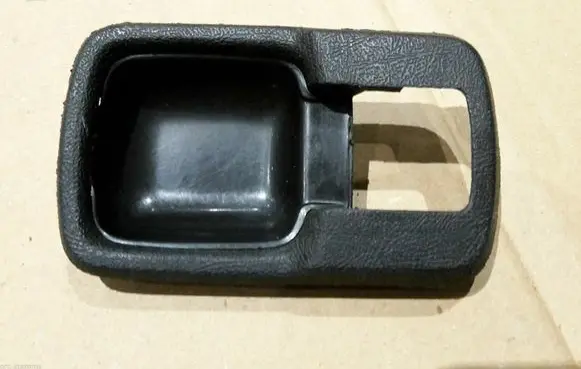 Volkswagen Golf I Front door interior handle 171837235