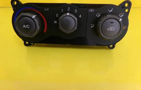 Hyundai Matrix Climate control unit 97250-17XXX