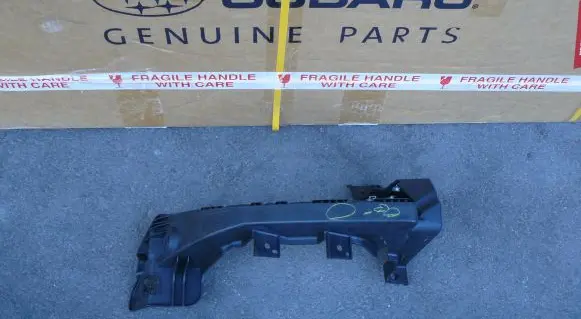 Subaru Forester SH Front bumper mounting bracket 57707SC030
