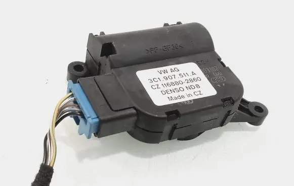 Volkswagen Golf Plus Air flap motor/actuator 3C1907511A