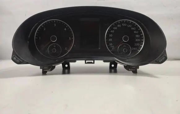 Volkswagen Sharan Speedometer (instrument cluster) 7N0920870J VDD02404 1319015022