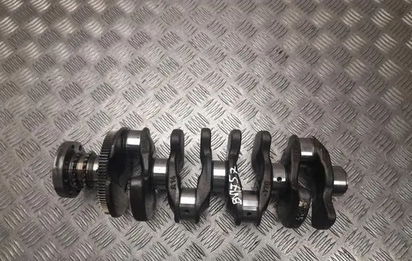 BMW 2 F22 F23 Crankshaft 7367646