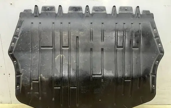 Audi A3 S3 8P Engine splash shield/under tray 1K0825237af 1K0825237n