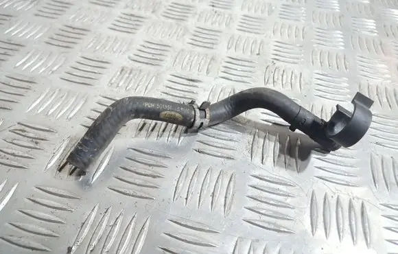Land Rover Discovery 3 - LR3 Engine coolant pipe/hose PCH501351