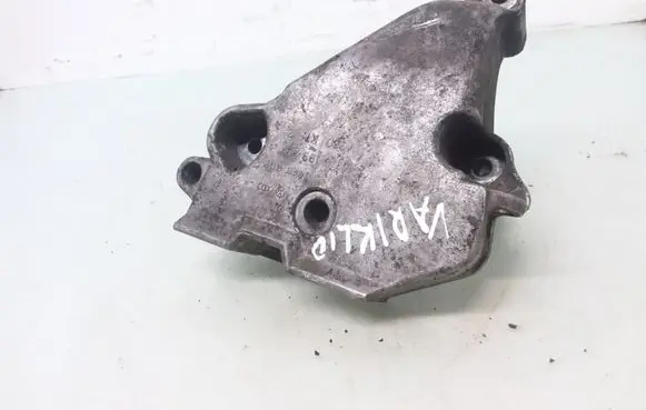 Audi A3 S3 8P Engine mounting bracket 03G199207B