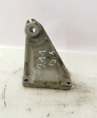 Mercedes-Benz E W211 Engine mounting bracket A1122232104