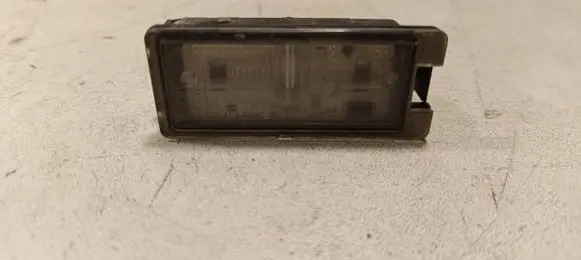 Jeep Grand Cherokee Number plate light 89WXP597