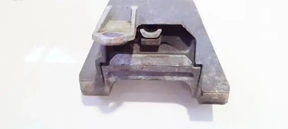 Fiat Croma Engine mount bracket 21044614 210446-1-4