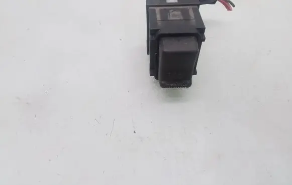 Traction control (ASR) switch