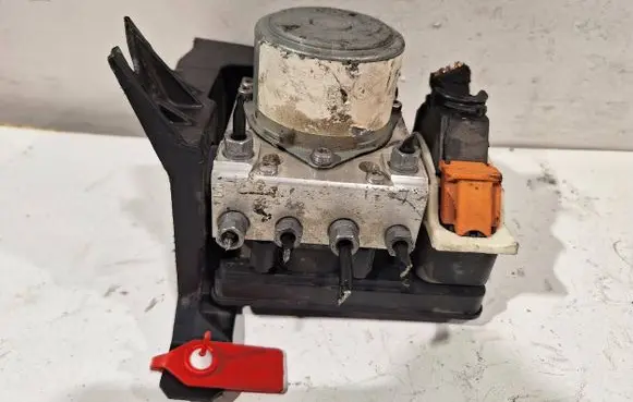 Fiat 500X ABS Pump 52137660