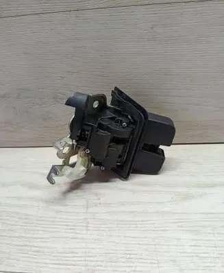 Audi A6 C7 Tailgate/trunk/boot lock/catch/latch 4G9827520