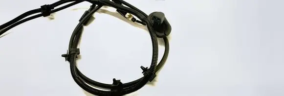 Volvo S60 Windshield washer spray nozzle 