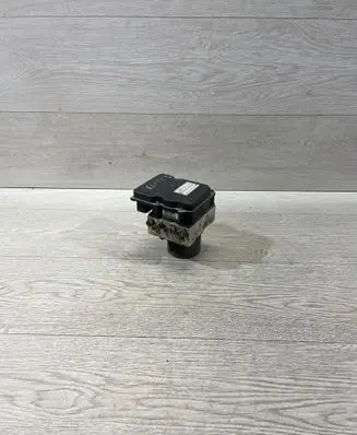 BMW 5 E60 E61 ABS Pump 6769703 6769705 0265950375