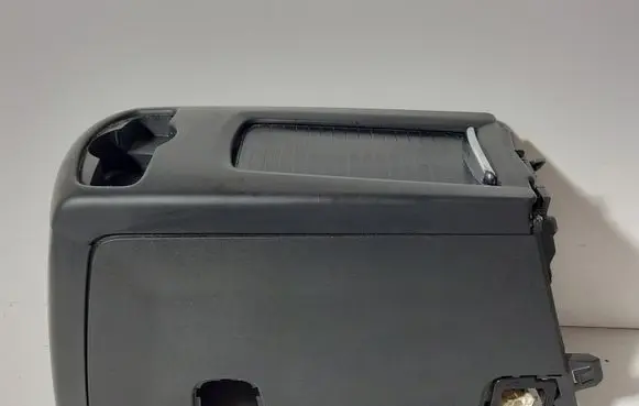 Peugeot 5008 Center console 9670593077