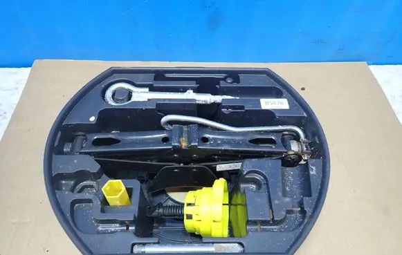 Peugeot 3008 I Lift Jack 9655342680