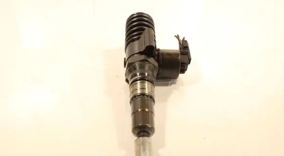 Audi A3 S3 8P Fuel injector 0414720404