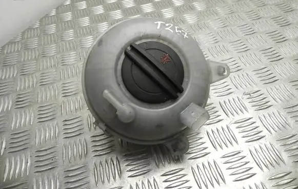 Volkswagen Golf Sportsvan Coolant expansion tank/reservoir 5Q0121407F VD14951