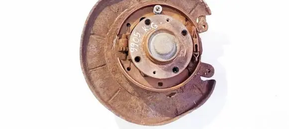Peugeot 406 Rear wheel hub