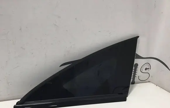 Mercedes-Benz EQE v295 Rear side window A2956702200