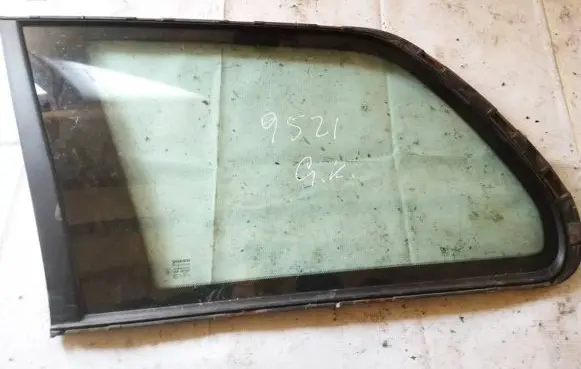 Volvo XC90 Rear side window as2