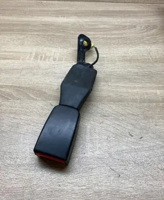 Mercedes-Benz C W204 Rear seatbelt buckle A2048602669 33060640B