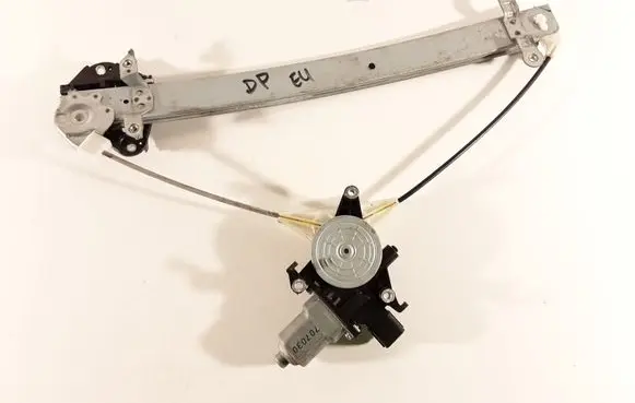 Subaru Impreza III Front door window regulator with motor 707030 7093
