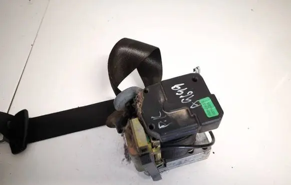 Skoda Octavia Mk1 (1U) Front seatbelt 1u4857701c