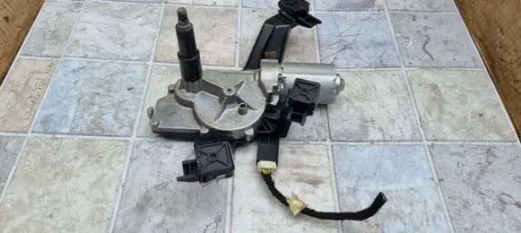 Peugeot 207 CC Rear window wiper motor 9652418780 0390201813