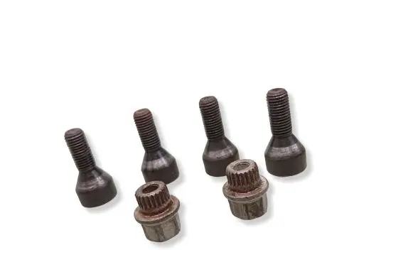 BMW 3 E90 E91 Anti-theft wheel nuts and lock 